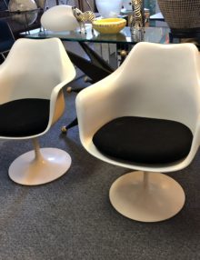 Eero Saarinen Tulip Chair